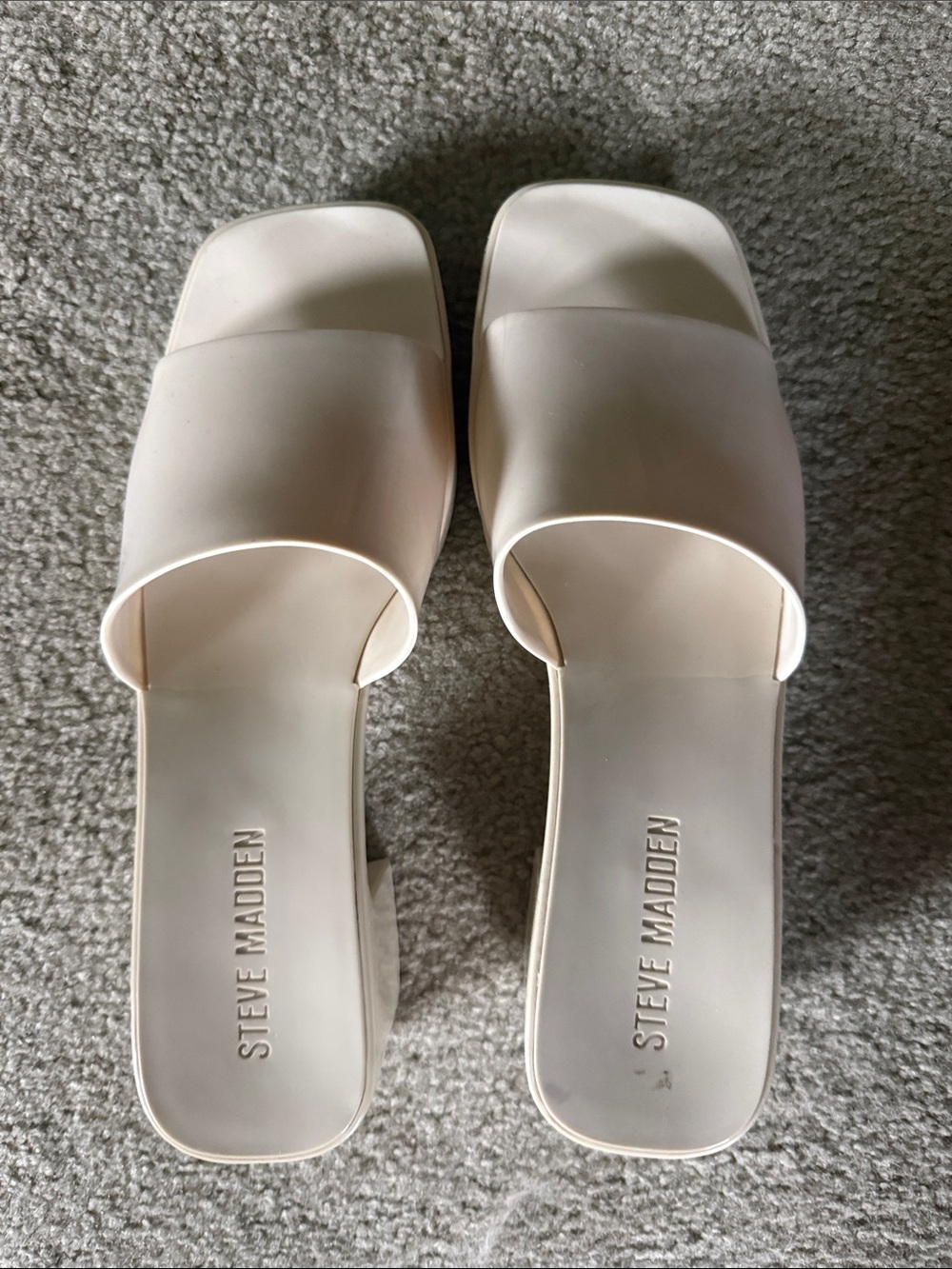 Steve Madden Cream Open-Toe Slide Mules